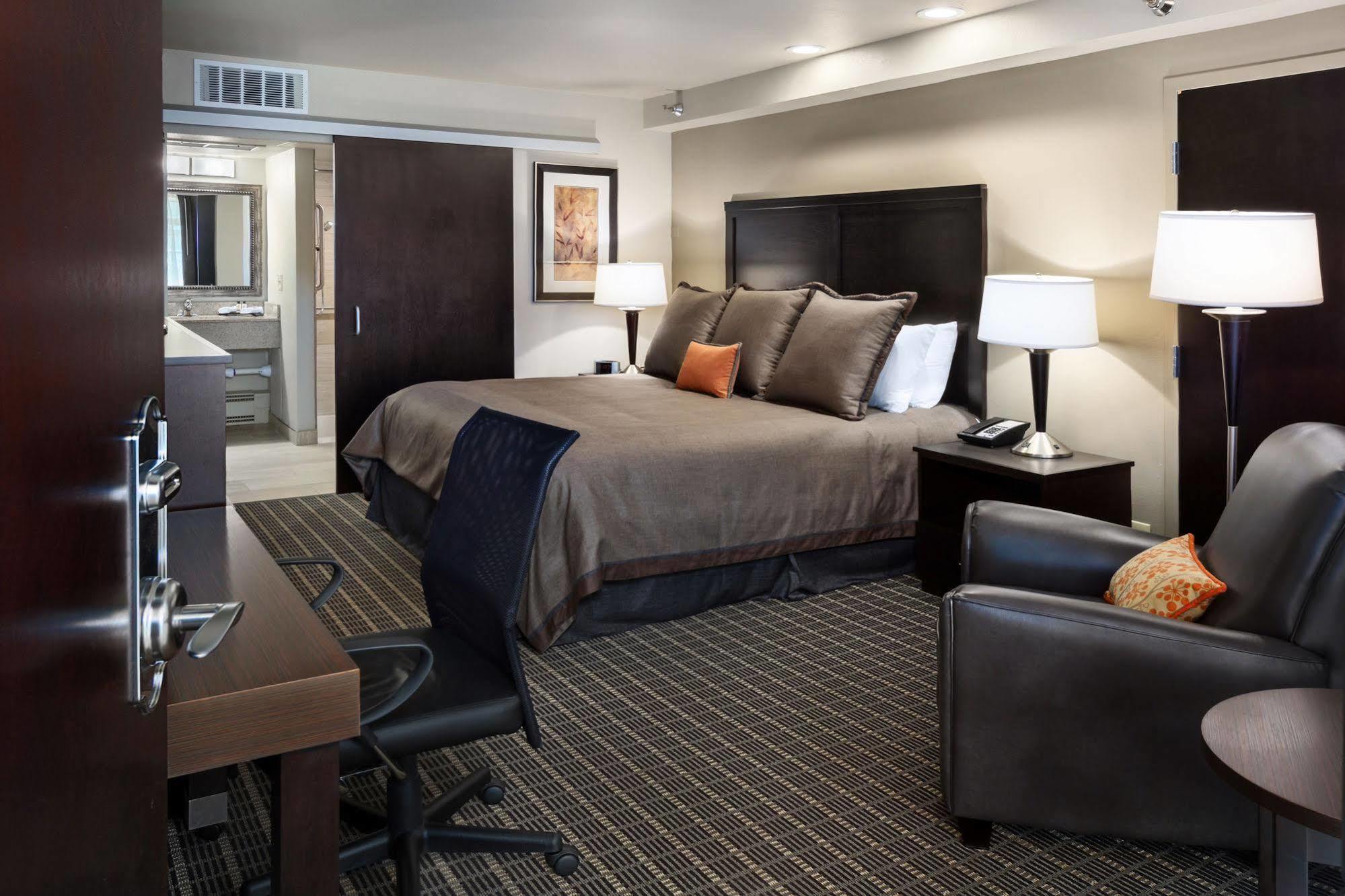 Aspen Select Hotel โรเชสเตอร์ ภายนอก รูปภาพ